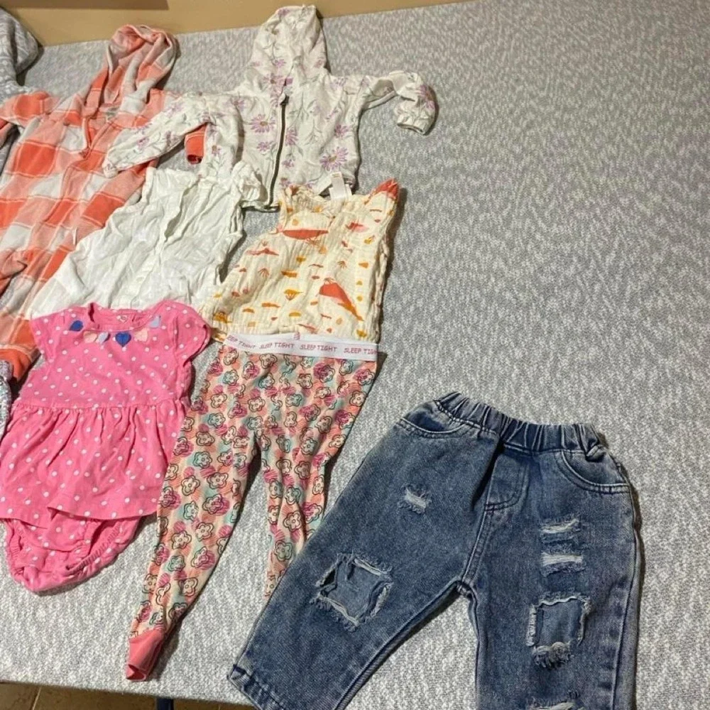 Bundle of baby girl clothes Size 12-18 months. SKU-A963